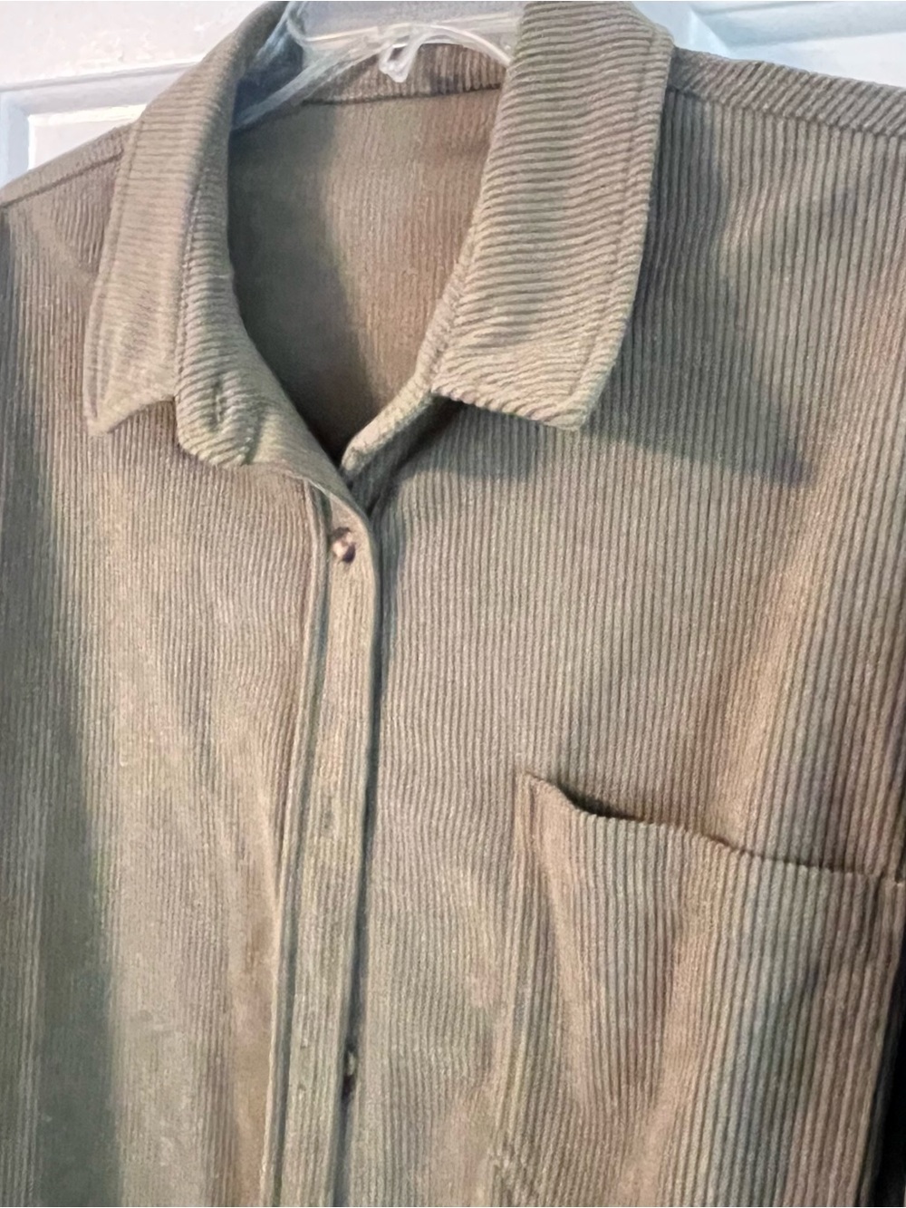 Lightweight “shacket” Jacket in Olive